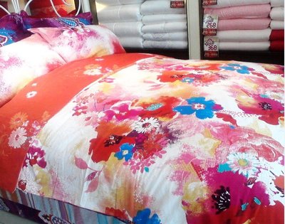 用心织就每一晚好眠 右右家纺的实体匠心与线上新篇